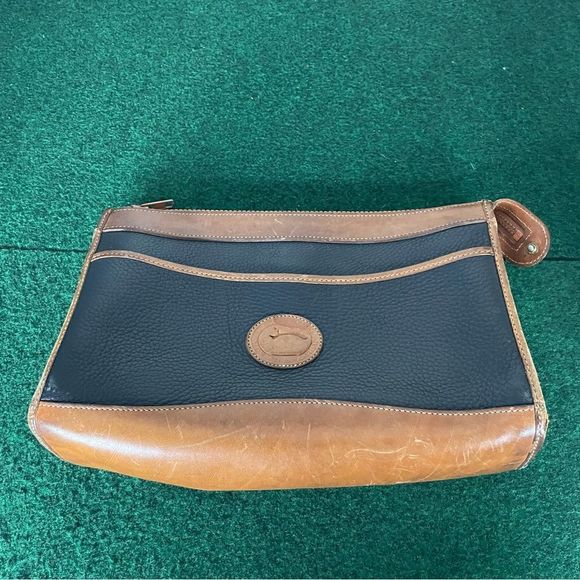 Dooney & Bourke Handbags - Vtg Dooney & Burke Leather Bag